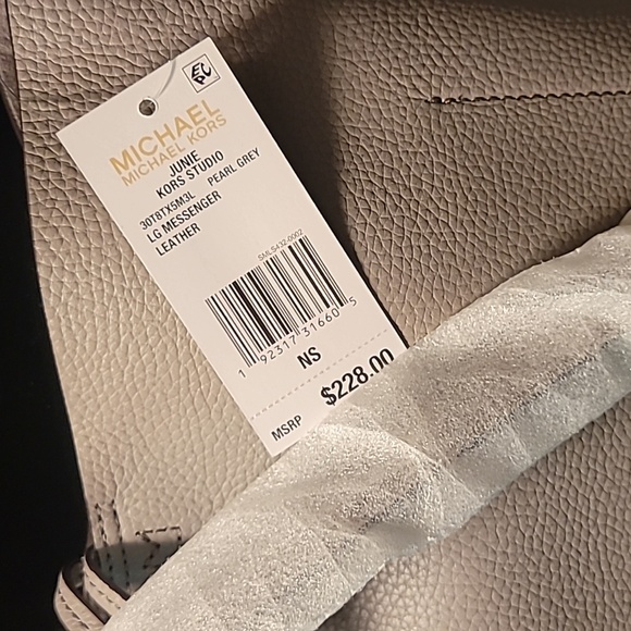 New with tags Michael Kors Studio Messenger bag - Picture 5 of 5